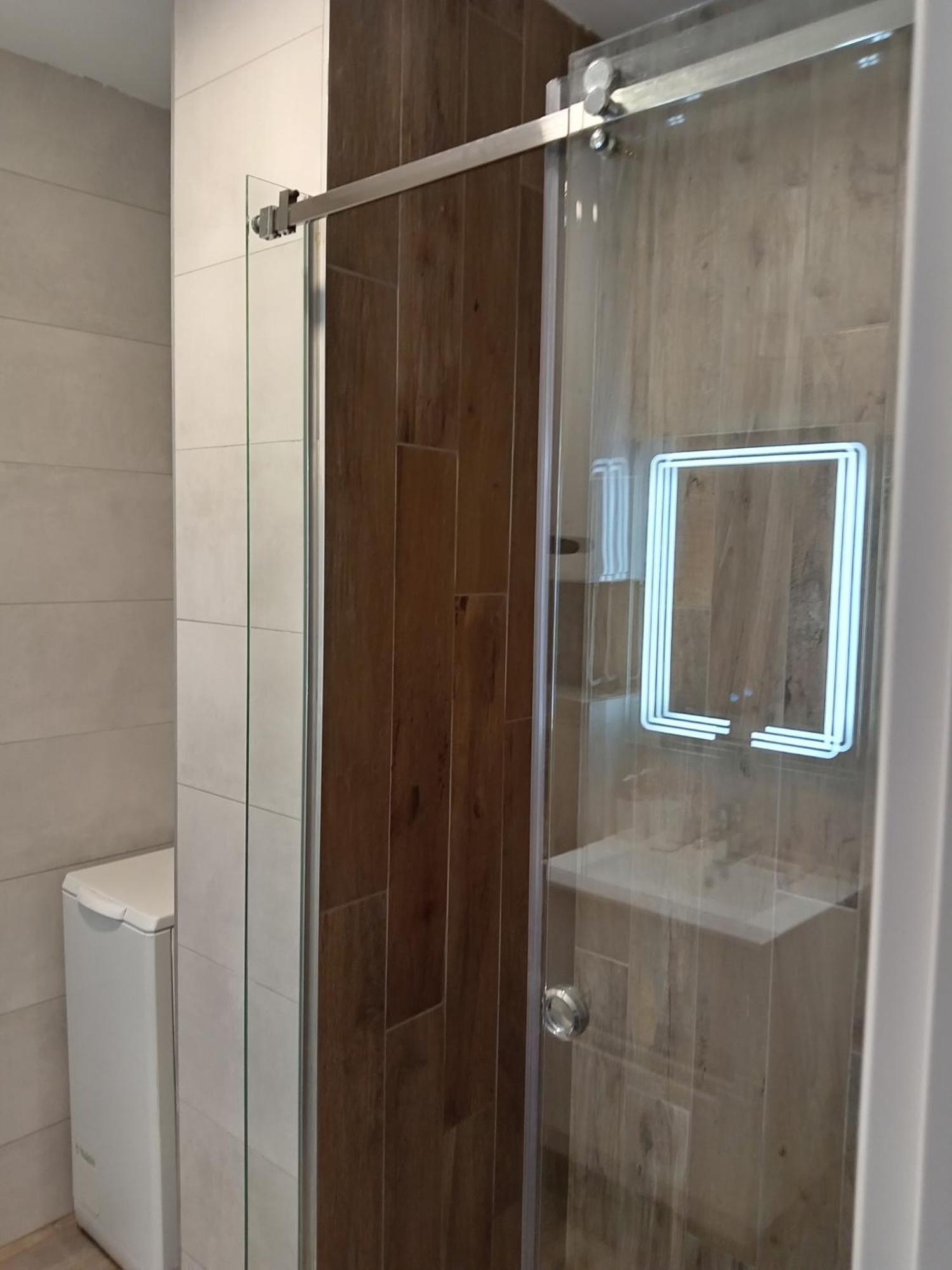 Tera Apartment Zemun Belgrád Kültér fotó